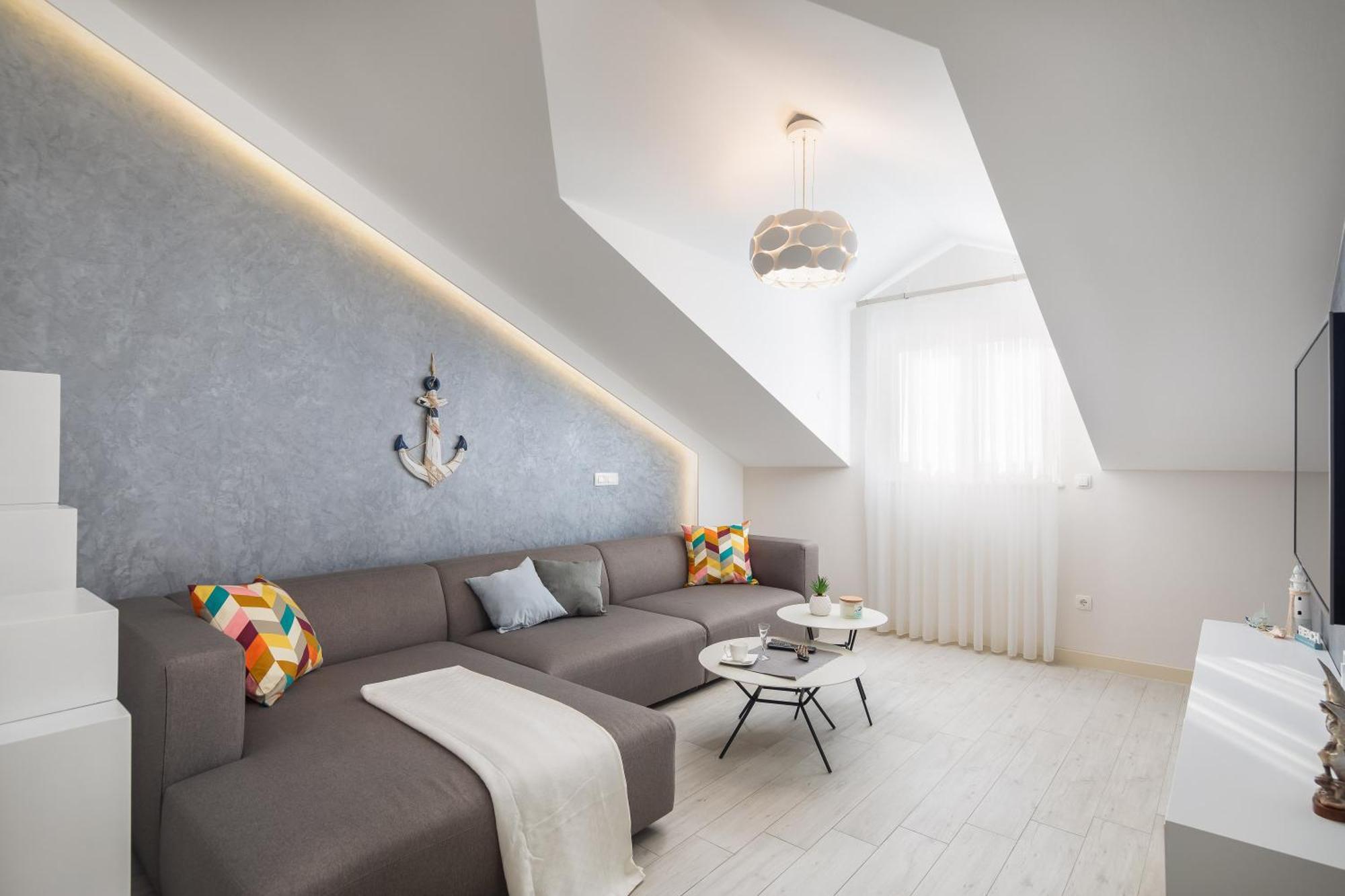 Potter - Penthouse With Sea View & 2 Parking Places Promajna Exterior photo