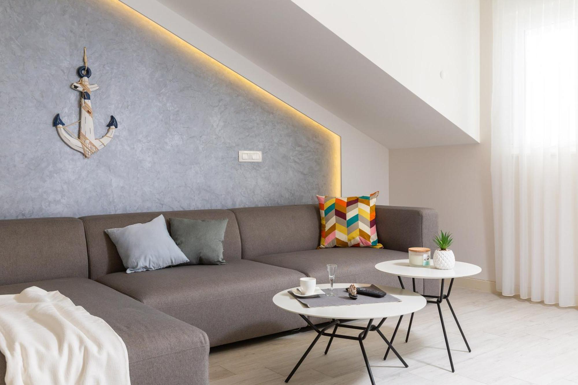 Potter - Penthouse With Sea View & 2 Parking Places Promajna Exterior photo