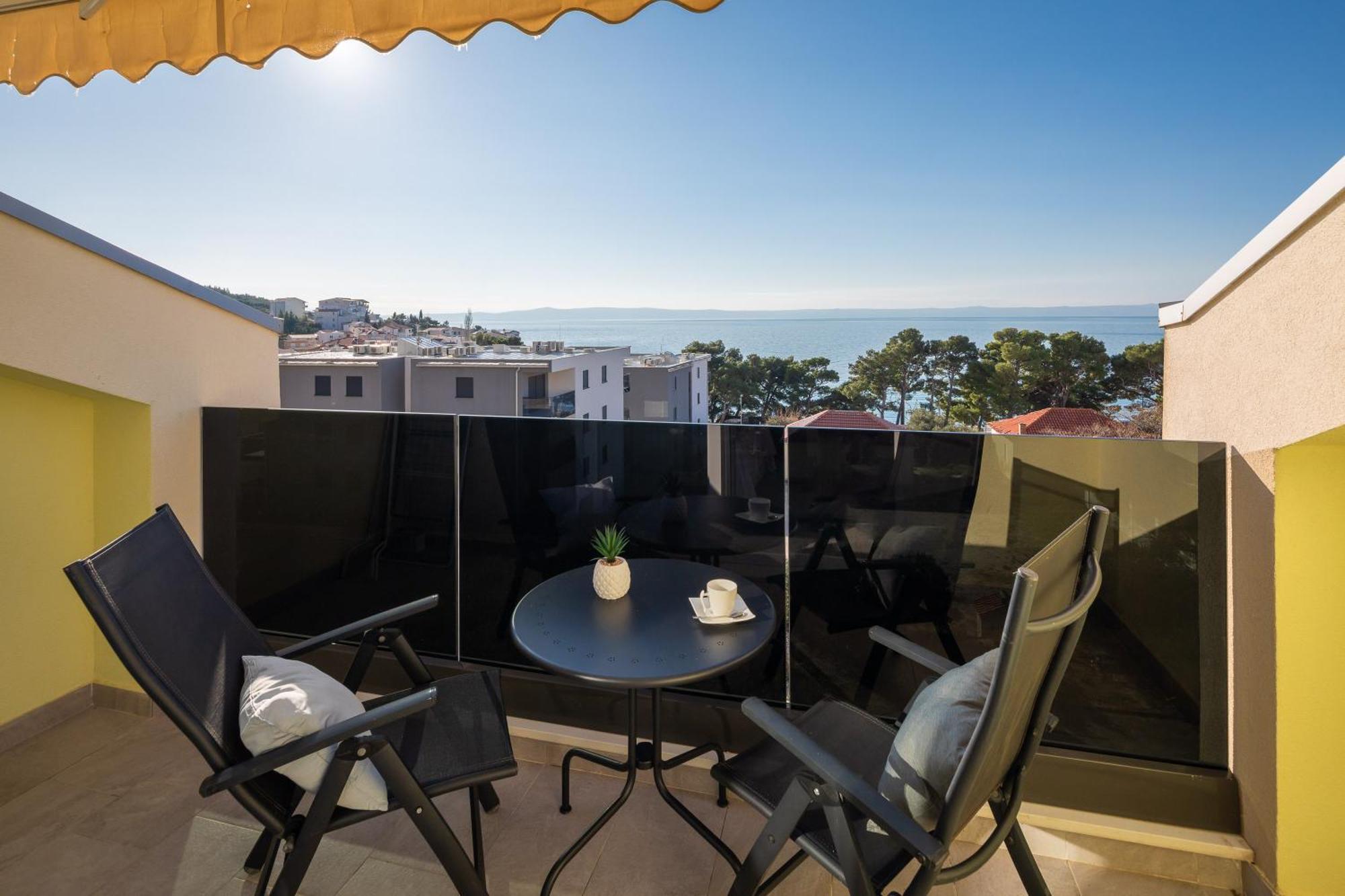 Potter - Penthouse With Sea View & 2 Parking Places Promajna Exterior photo
